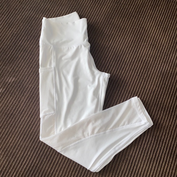 aerie Pants - aerie chill, play, move leggings size large